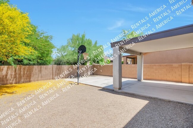 Building Photo - 2834 W Duskywing Dr