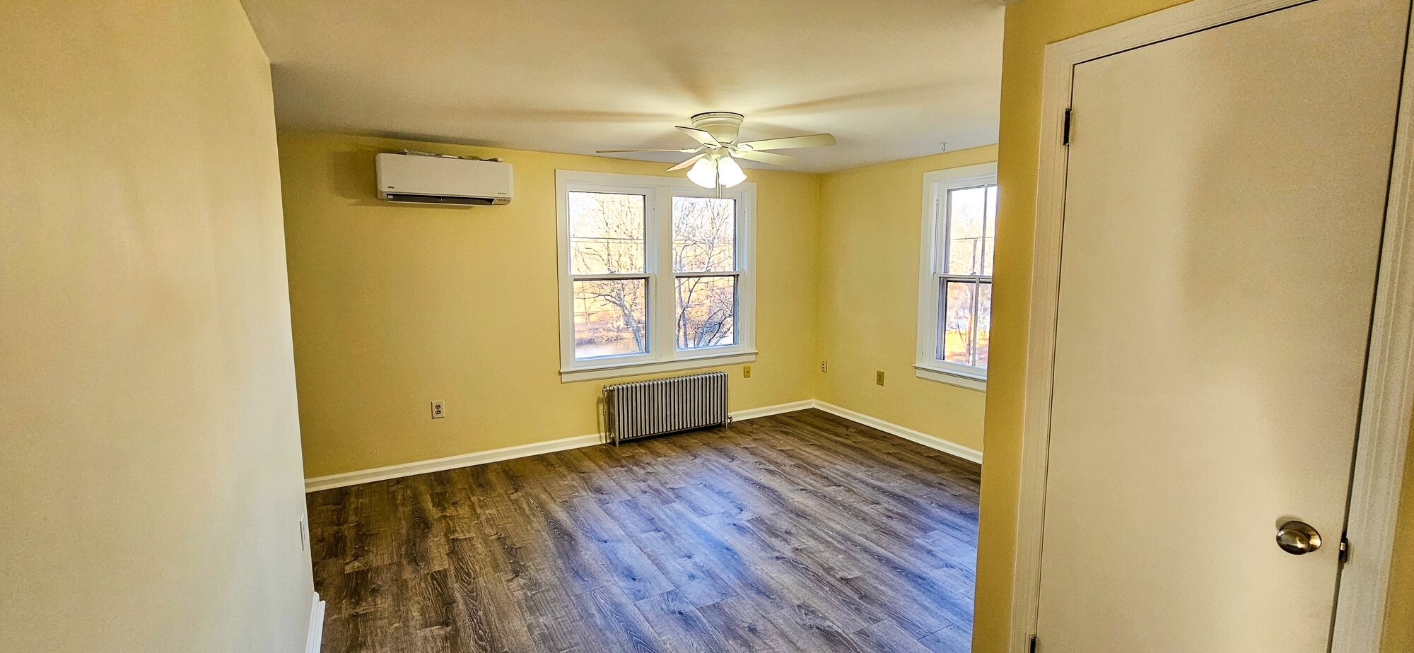 Building Photo - 116 Musconetcong River Rd