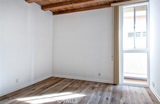 Building Photo - 3024 Breakers Dr