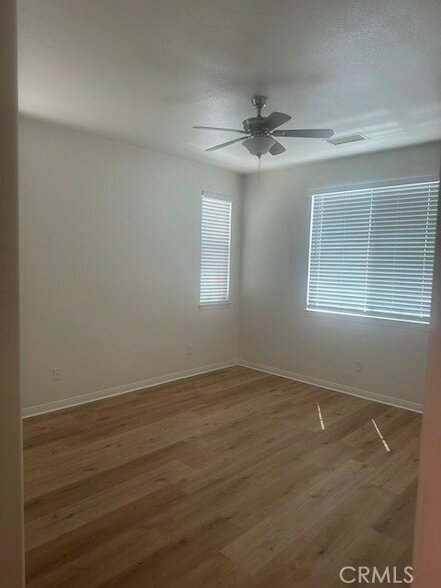 Building Photo - 13029 Hillhaven Ct