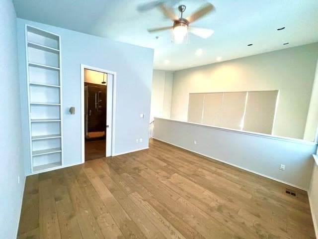 Building Photo - 5006 Woodrow Ave