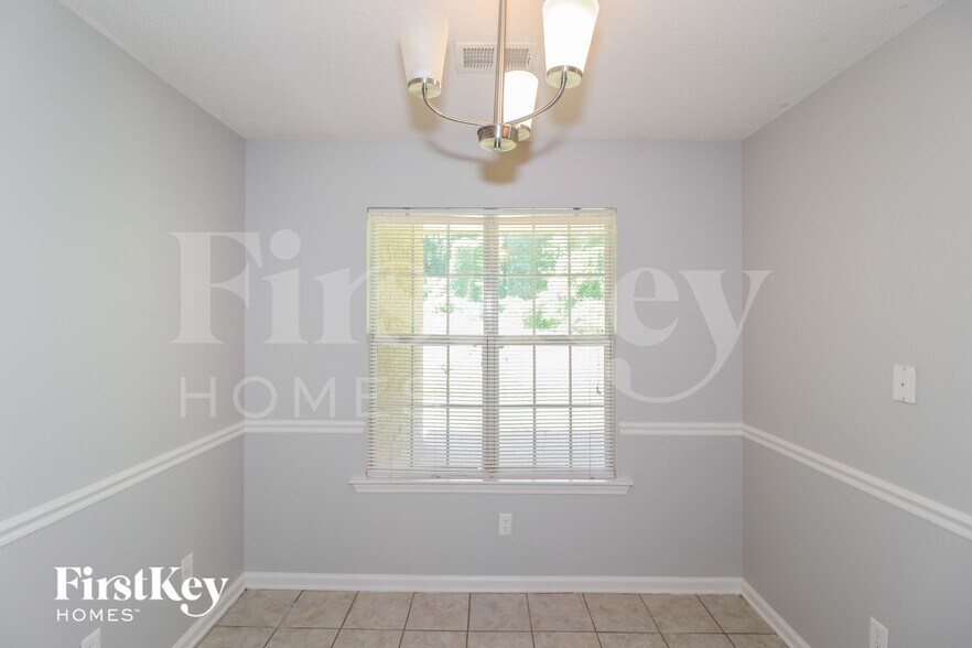 Building Photo - 1225 Harpeth Dr