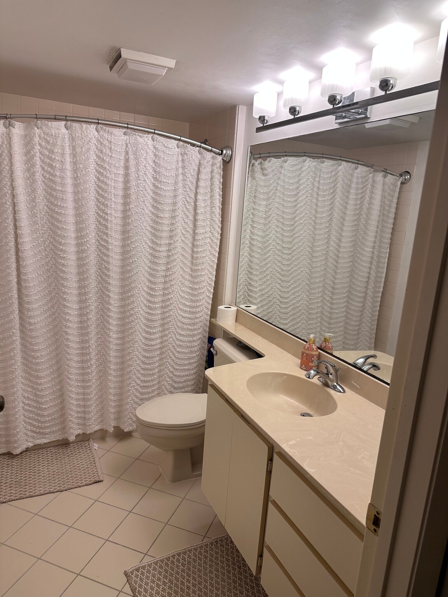 Building Photo - 2621 Village Blvd