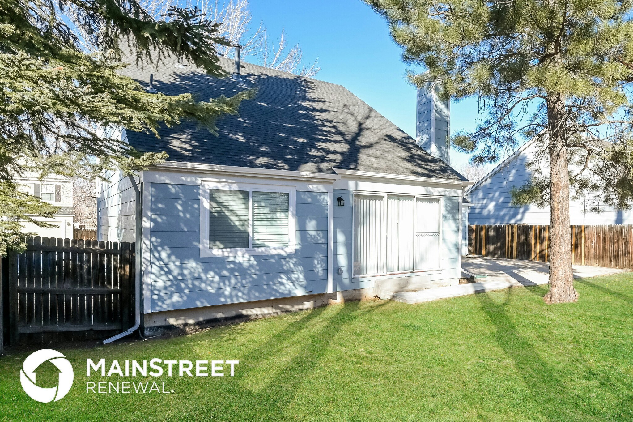 Building Photo - 19388 E Brown Dr