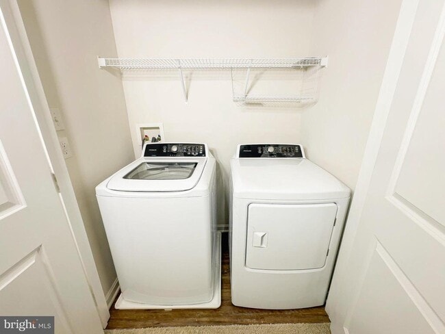 Building Photo - 1713 Red Fox Trl