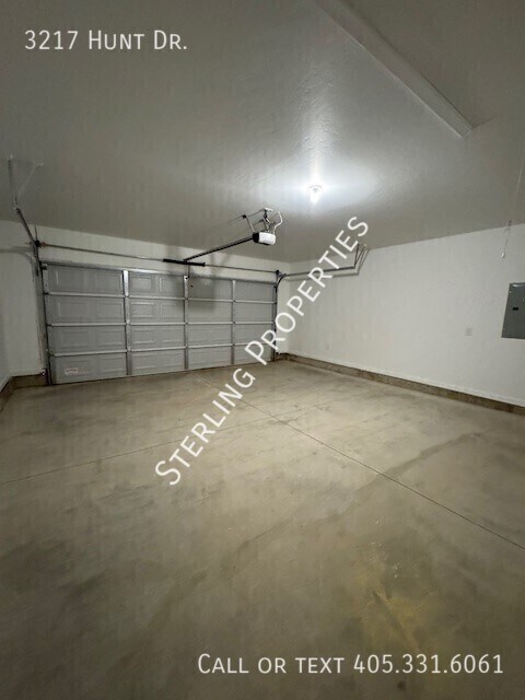 Building Photo - 3217 Hunt Ln