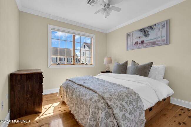 Building Photo - 326 Cutter Ln