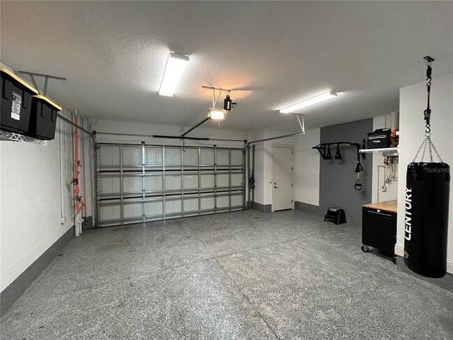 Building Photo - 1278 May Ln