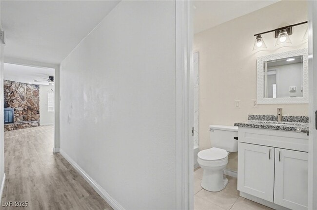 Building Photo - 313 Fox Cir