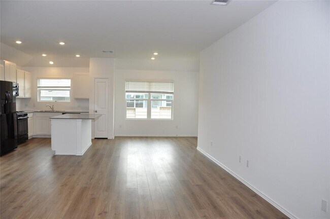 Building Photo - 141 Tofalla