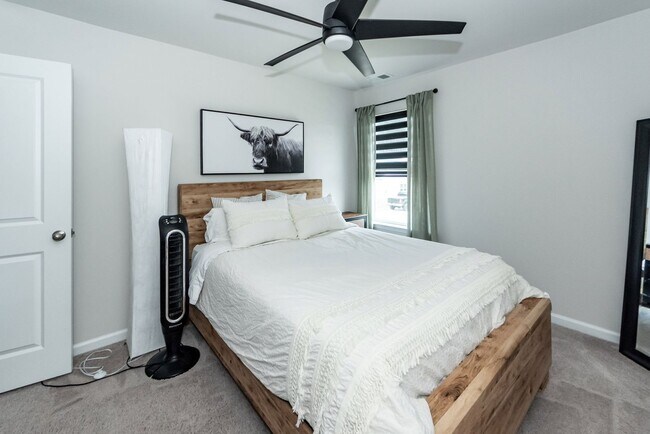 Building Photo - 4 Bedroom, 2.5 Bathrooms in Watson Hill - Summerville