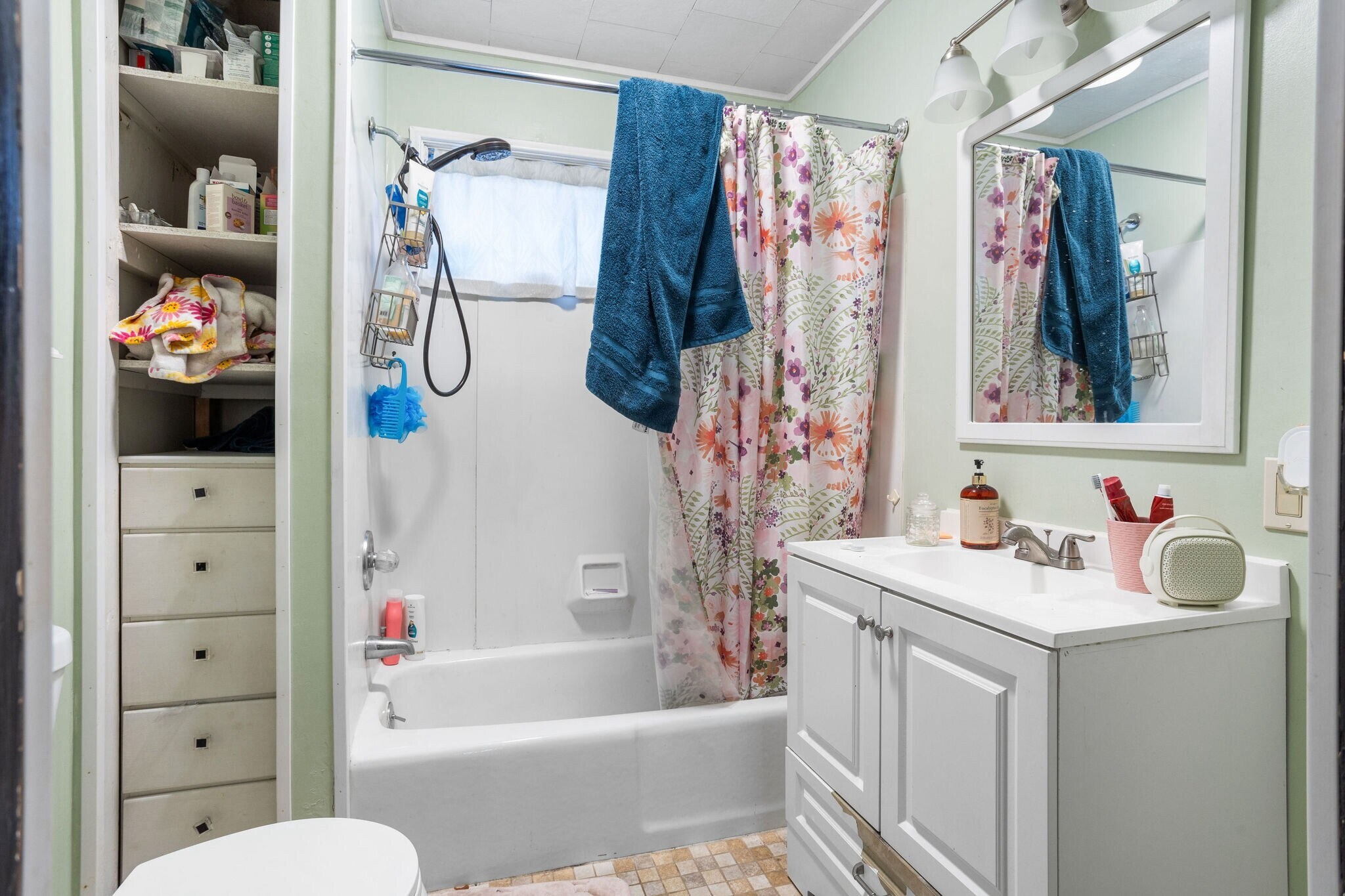 Building Photo - 14 Allison Ave