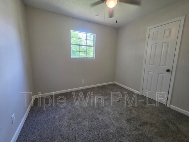 Building Photo - 8700 Winston Dr