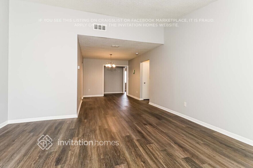 Building Photo - 407 Oriole Cir