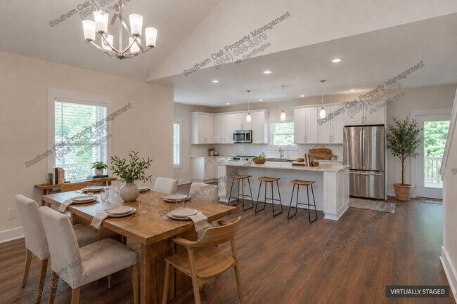 Building Photo - 15004 Beacon Ridge Dr
