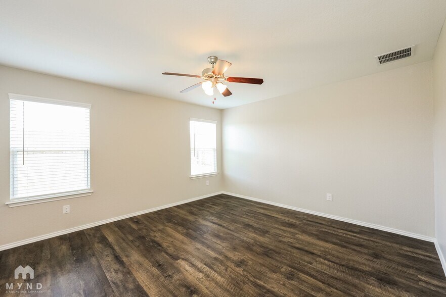 Building Photo - 3907 Turning Pine Edge