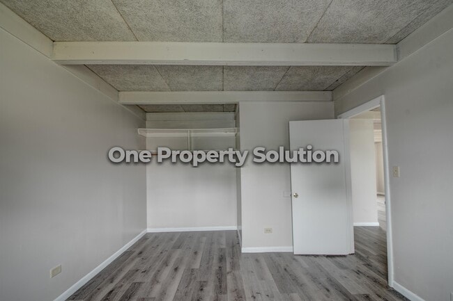 Building Photo - 1327 Logan St
