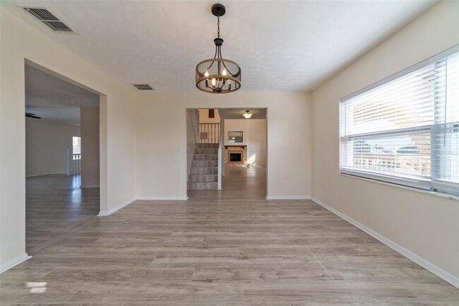 Building Photo - 5521 W Shr Dr