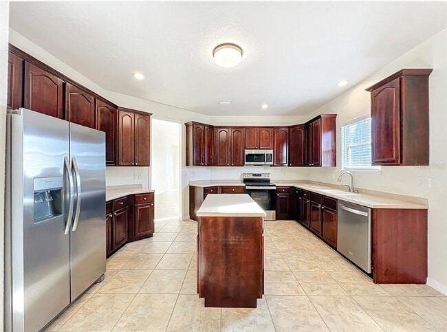 Building Photo - 10817 Masters Dr