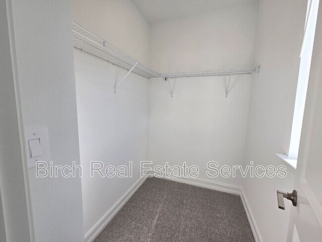 Building Photo - 18489 Serene Lk Lp