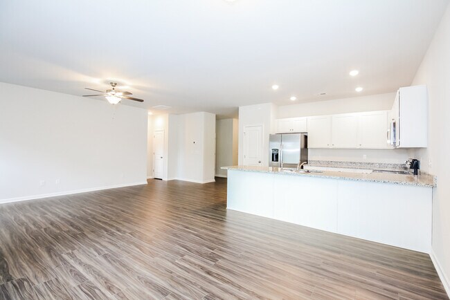 Building Photo - 7567 Tender Heart Cir