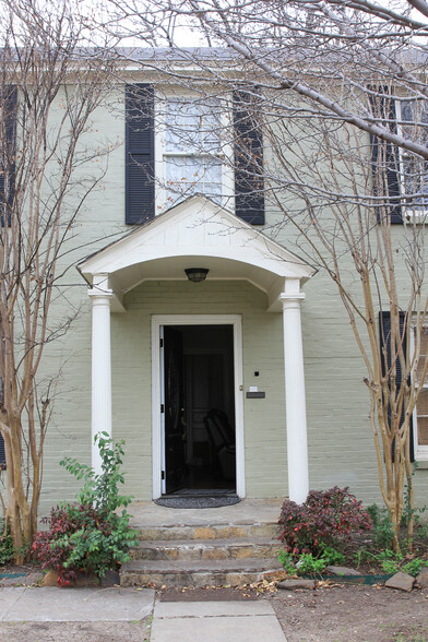 Building Photo - 3212 Waits Avenue