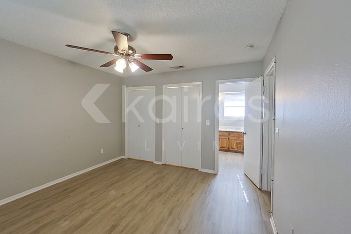 Building Photo - 2108 Woodnote Ln