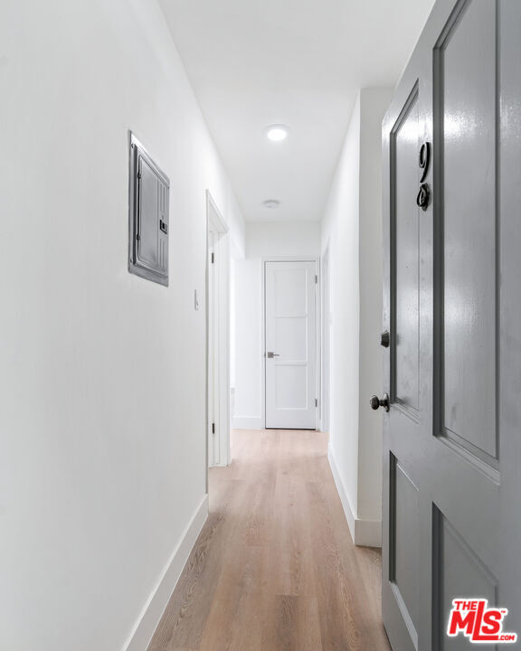 Building Photo - 9216 Alden Dr