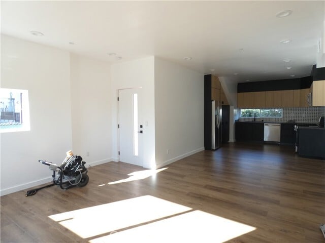Building Photo - 6034 Craner Ave