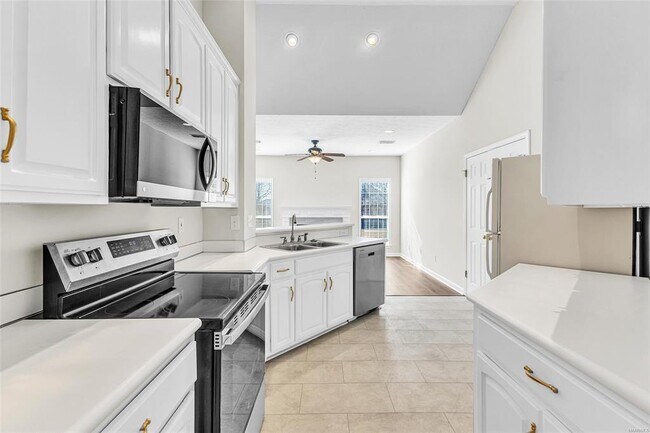 Building Photo - 7406 Mill Ridge Ct