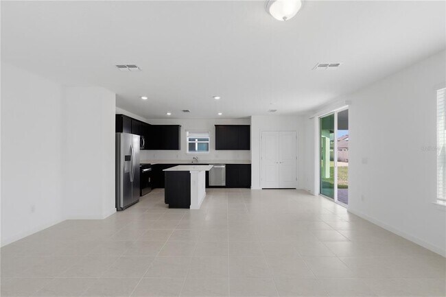 Building Photo - 33444 Binding Ties Ln