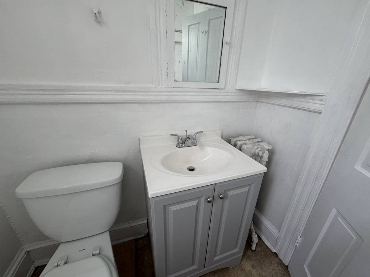 Bathroom - 716 W 36th St