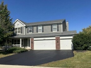 Building Photo - 14615 Colonial Pkwy