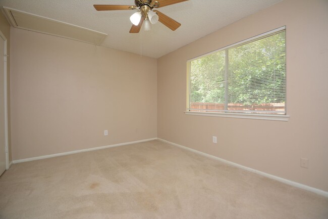 Building Photo - Home For Rent In TX: Spring 77381 – N Wood...