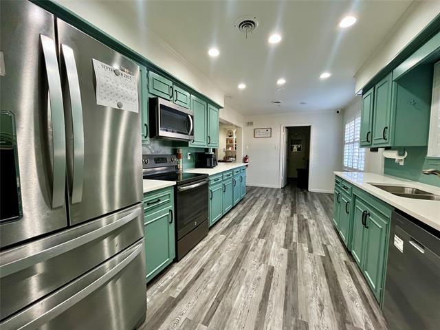 Building Photo - 5302 Vale St