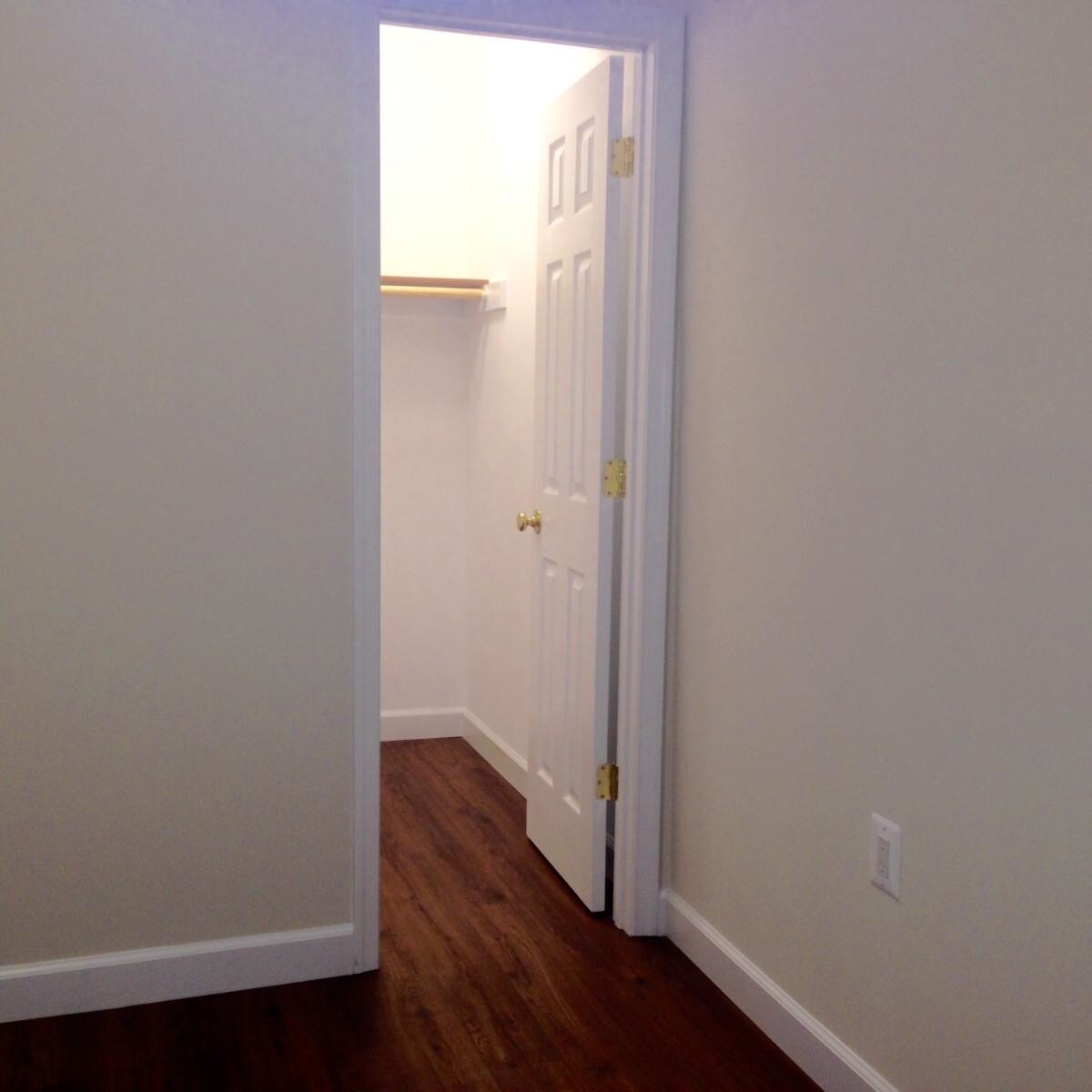 Building Photo - 20385 Dunkirk Sq