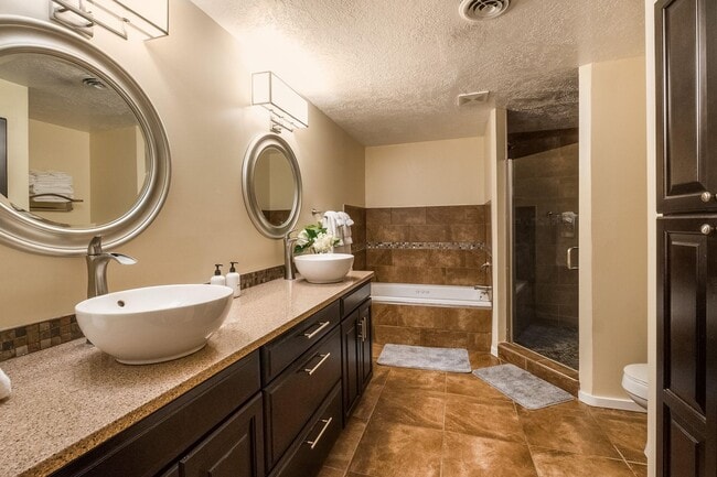 Building Photo - 219 Central Ave NW