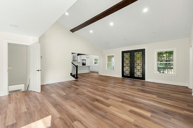 Building Photo - 1620 Chevron Way