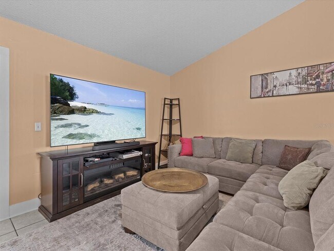 Building Photo - 226 Windward Way