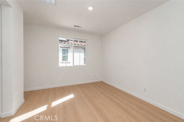 Building Photo - 26149 W Park Ave