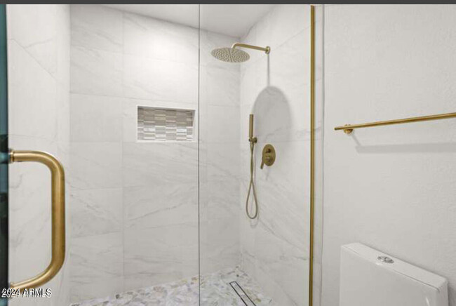 Building Photo - 5104 N 32nd St