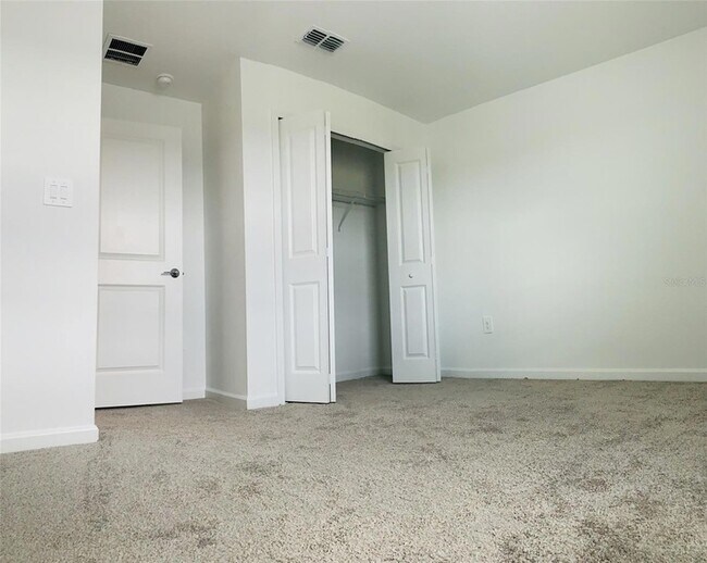 Building Photo - 10672 Words Dr