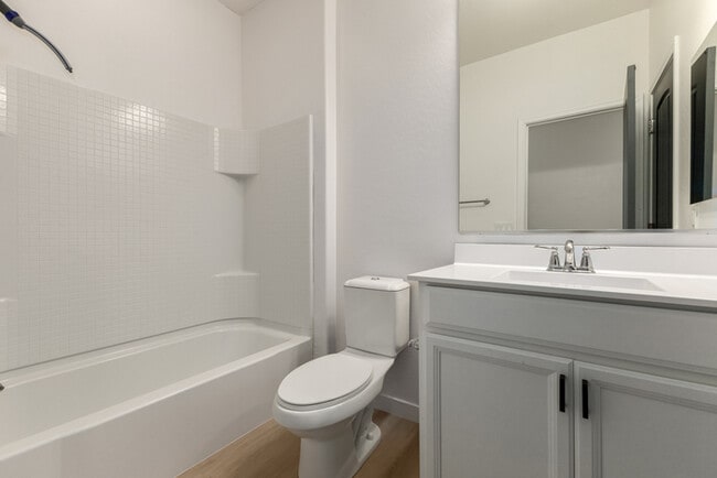 Building Photo - 2972 E Shannon St