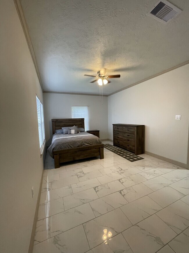 Bedroom 3 - 2995 Pecos St