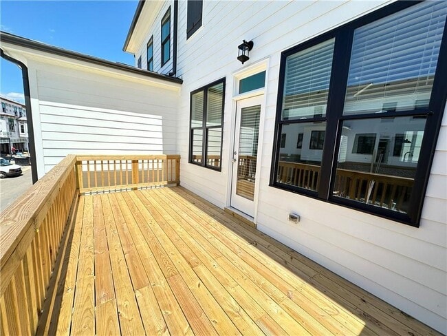 Building Photo - 1116 Larkin Dr