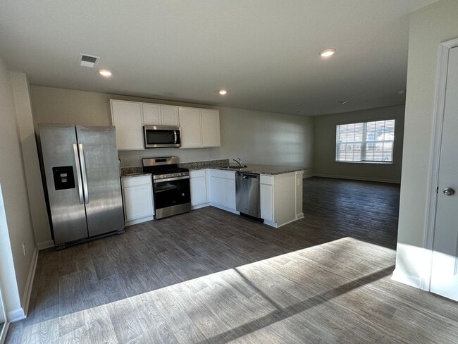 Building Photo - CLARKE COUNTY RENTAL in Shenandoah Crossing HOA