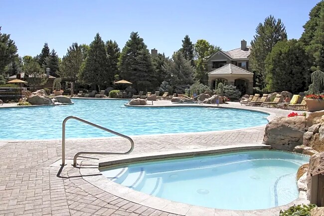 Year Round Pool - 900 S Meadows Pky