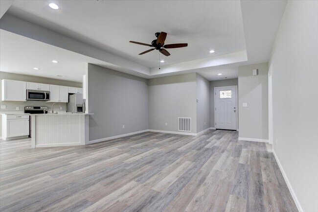 Building Photo - 203 Elysian Hills Dr