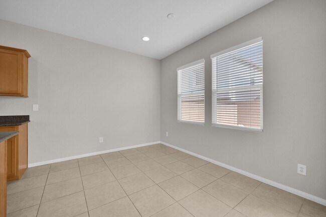 Building Photo - 1548 Otero Valley Ct