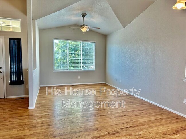 Building Photo - 8029 22nd St Ln